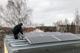 PV Anlage Heckert Solar 3 kWp + Präsenationsdisplay